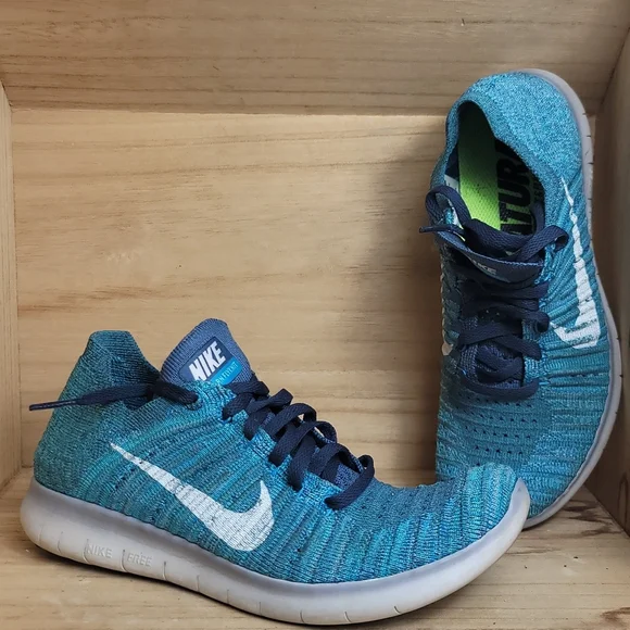 Nike Free RN Flyknit Women's 6 Running Shoes 831070-404 Blue White Ocean Fog - Picture 2 of 10